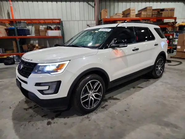 1FM5K8GT1HGD61900 2017 FORD EXPLORER - Image 1