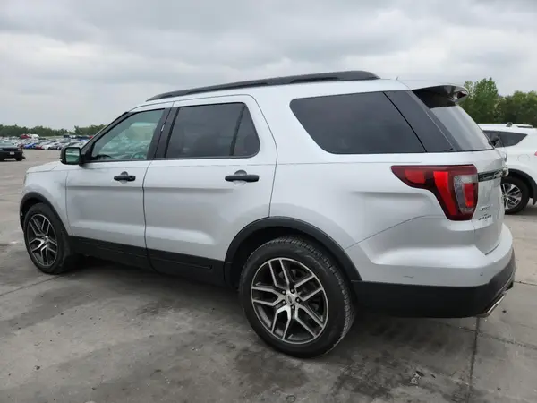 1FM5K8GT1HGD88403 2017 FORD EXPLORER - Image 2