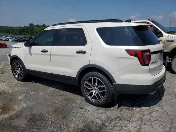 1FM5K8GT1HGE19956 2017 FORD EXPLORER - Image 2