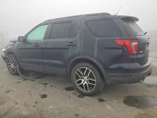 1FM5K8GT1JGA04111 2018 FORD EXPLORER - Image 2
