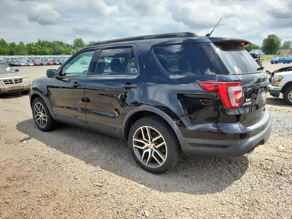 1FM5K8GT1JGA52742 2018 FORD EXPLORER - Image 2