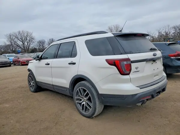 1FM5K8GT1JGA75339 2018 FORD EXPLORER - Image 2