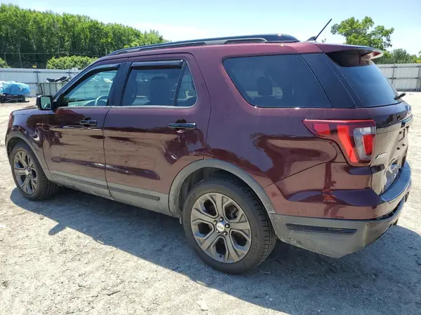 1FM5K8GT1JGA96126 2018 FORD EXPLORER - Image 2