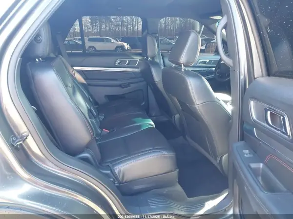 1FM5K8GT1JGB27455 2018 FORD EXPLORER - Image 8