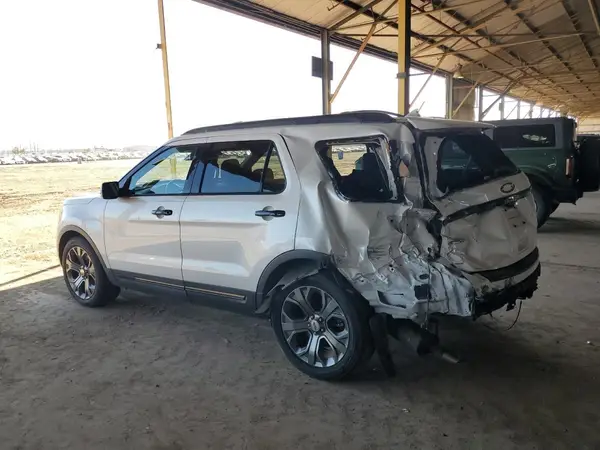 1FM5K8GT1JGB44563 2018 FORD EXPLORER - Image 2