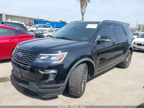 1FM5K8GT1JGC28107 2018 FORD EXPLORER - Image 2