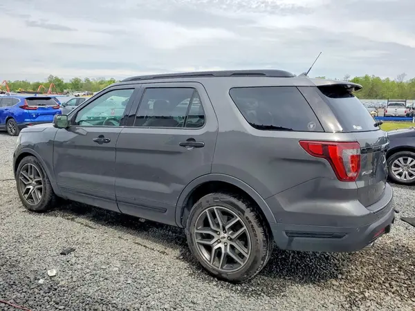 1FM5K8GT1JGC50866 2018 FORD EXPLORER - Image 2
