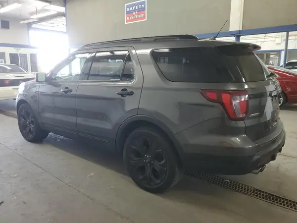 1FM5K8GT1KGA08905 2019 FORD EXPLORER - Image 2