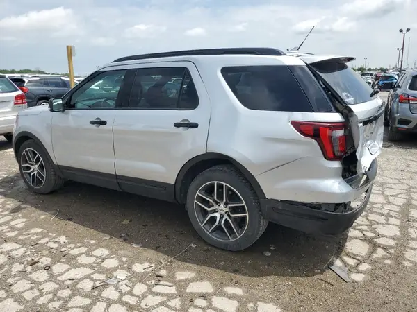 1FM5K8GT1KGB05117 2019 FORD EXPLORER - Image 2
