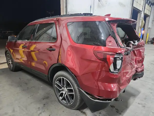 1FM5K8GT2GGA11478 2016 FORD EXPLORER - Image 2