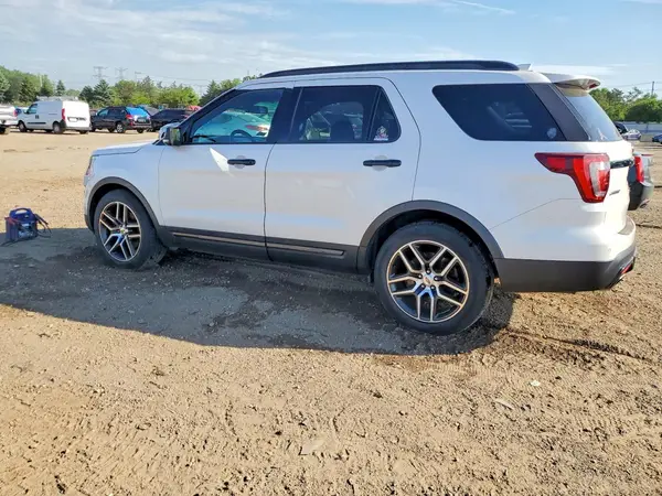 1FM5K8GT2GGA13442 2016 FORD EXPLORER - Image 2
