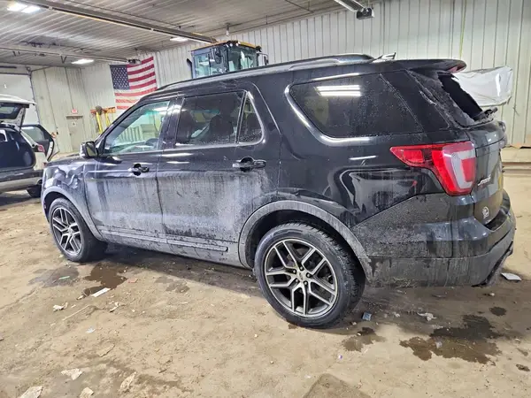 1FM5K8GT2GGA17653 2016 FORD EXPLORER - Image 2