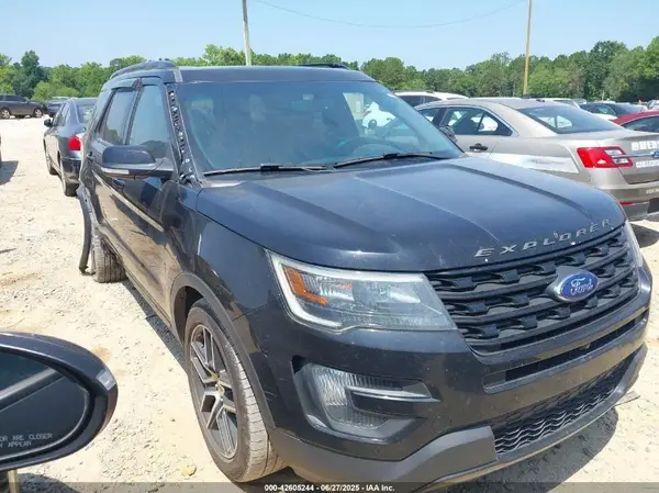 1FM5K8GT2GGA60437 2016 FORD EXPLORER - Image 1