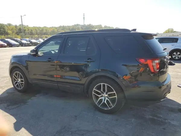 1FM5K8GT2GGA61006 2016 FORD EXPLORER - Image 2