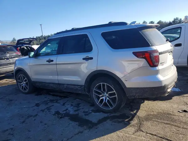 1FM5K8GT2GGA81398 2016 FORD EXPLORER - Image 2