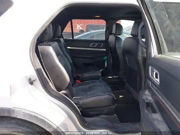1FM5K8GT2GGB06056 2016 FORD EXPLORER - Image 8
