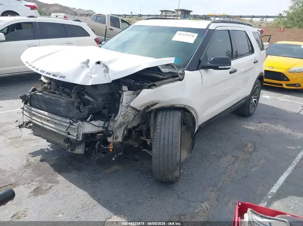 1FM5K8GT2GGB06767 2016 FORD EXPLORER - Image 2