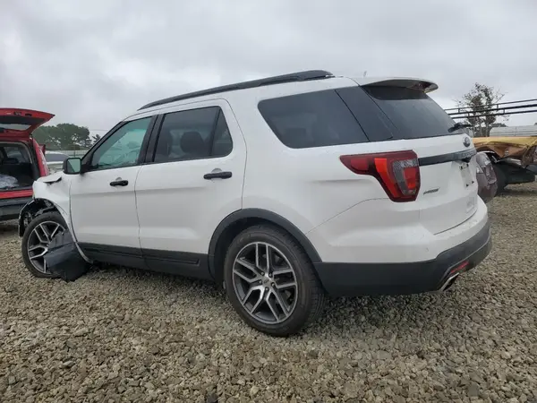1FM5K8GT2GGB34648 2016 FORD EXPLORER - Image 2