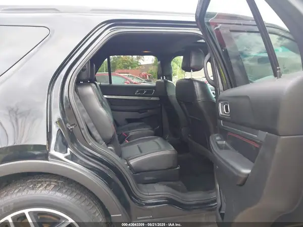 1FM5K8GT2GGB40918 2016 FORD EXPLORER - Image 8