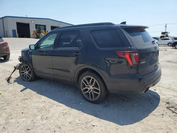 1FM5K8GT2GGB41437 2016 FORD EXPLORER - Image 2