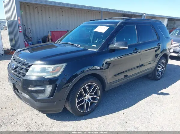 1FM5K8GT2GGB44290 2016 FORD EXPLORER - Image 2