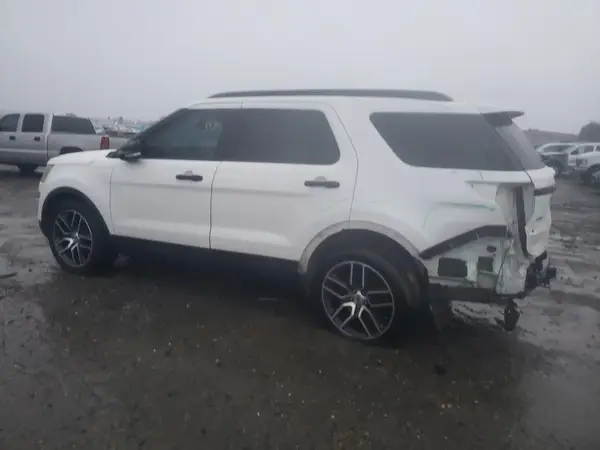 1FM5K8GT2GGB52664 2016 FORD EXPLORER - Image 2