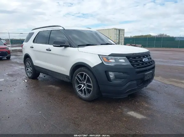 1FM5K8GT2GGB53815 2016 FORD EXPLORER - Image 1
