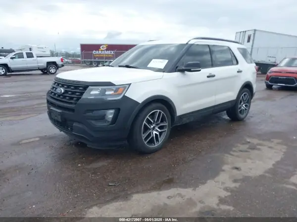 1FM5K8GT2GGB53815 2016 FORD EXPLORER - Image 2