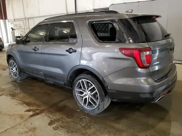 1FM5K8GT2GGB61185 2016 FORD EXPLORER - Image 2