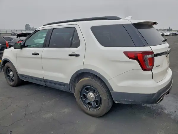 1FM5K8GT2GGB63633 2016 FORD EXPLORER - Image 2