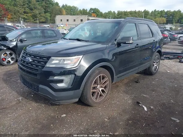 1FM5K8GT2GGB80075 2016 FORD EXPLORER - Image 2