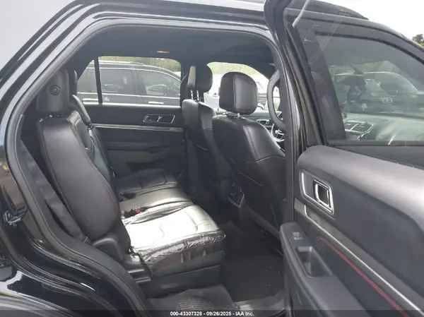 1FM5K8GT2GGB80075 2016 FORD EXPLORER - Image 8
