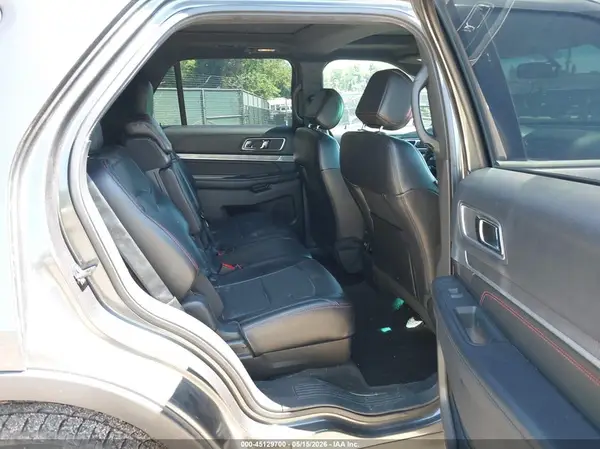 1FM5K8GT2GGC00714 2016 FORD EXPLORER - Image 8