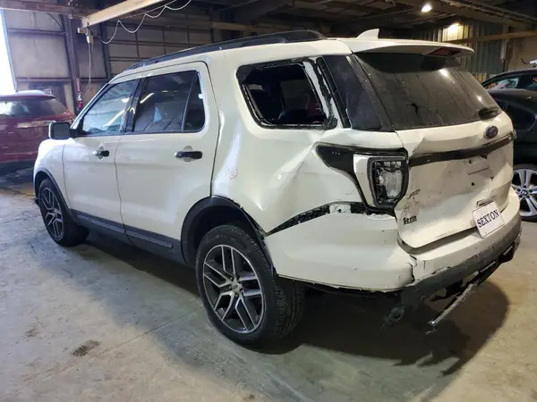 1FM5K8GT2GGC21627 2016 FORD EXPLORER - Image 2