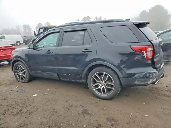 1FM5K8GT2GGC30960 2016 FORD EXPLORER - Image 2