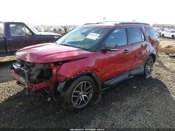 1FM5K8GT2GGC35267 2016 FORD EXPLORER - Image 2