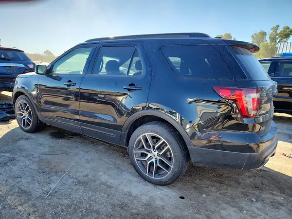 1FM5K8GT2GGC47399 2016 FORD EXPLORER - Image 2