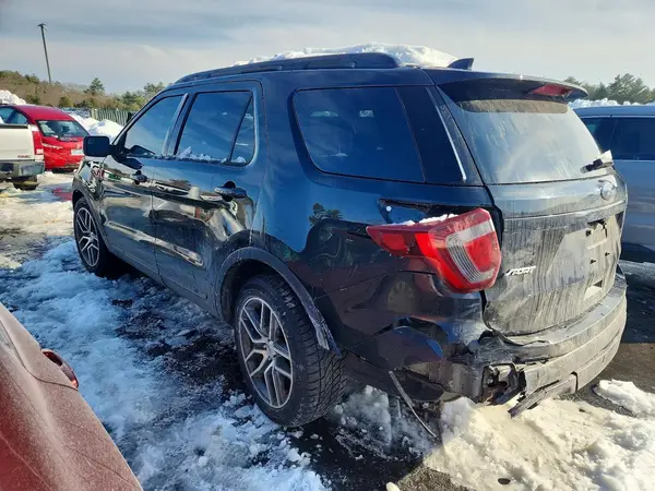 1FM5K8GT2GGC68477 2016 FORD EXPLORER - Image 2