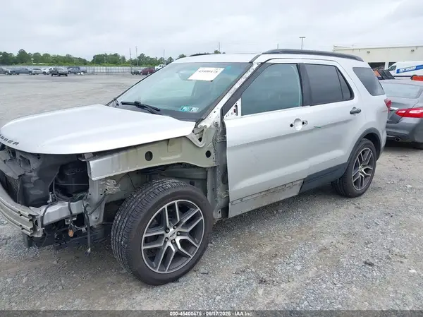 1FM5K8GT2GGD09139 2016 FORD EXPLORER - Image 2