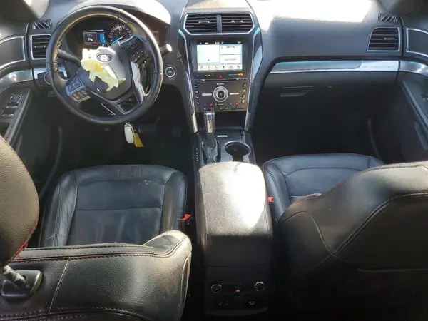 1FM5K8GT2HGA00417 2017 FORD EXPLORER - Image 8