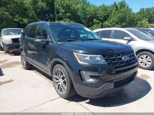 1FM5K8GT2HGA34762 2017 FORD EXPLORER - Image 1