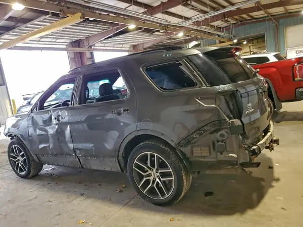 1FM5K8GT2HGA41615 2017 FORD EXPLORER - Image 2