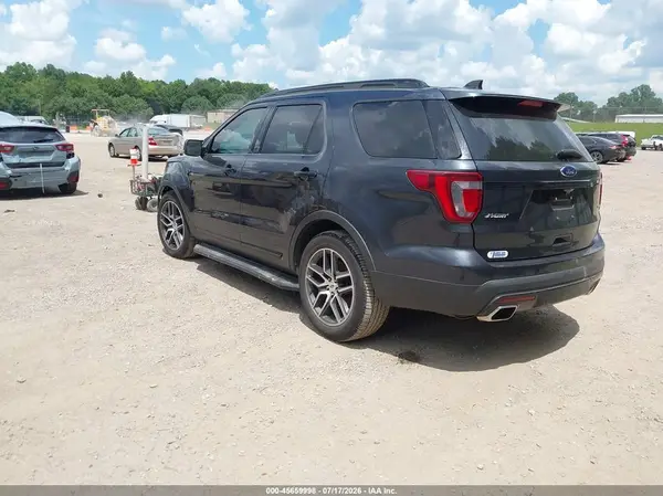 1FM5K8GT2HGA45793 2017 FORD EXPLORER - Image 2