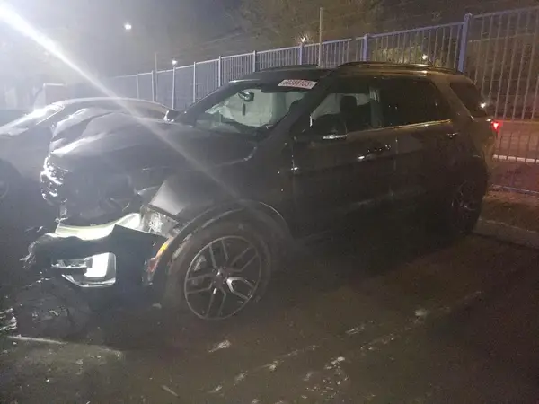1FM5K8GT2HGA69768 2017 FORD EXPLORER - Image 1