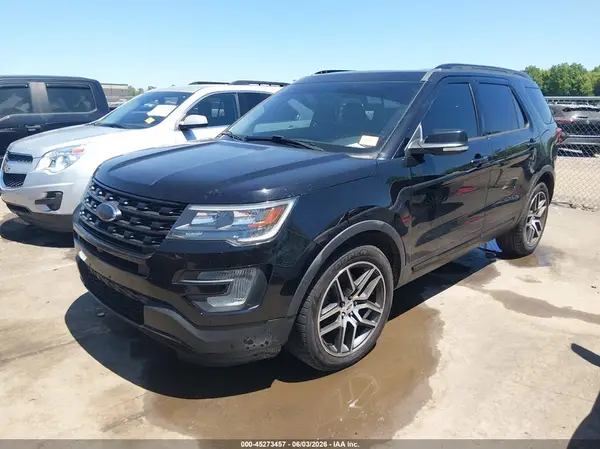 1FM5K8GT2HGB03269 2017 FORD EXPLORER - Image 2