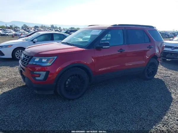 1FM5K8GT2HGB40516 2017 FORD EXPLORER - Image 2