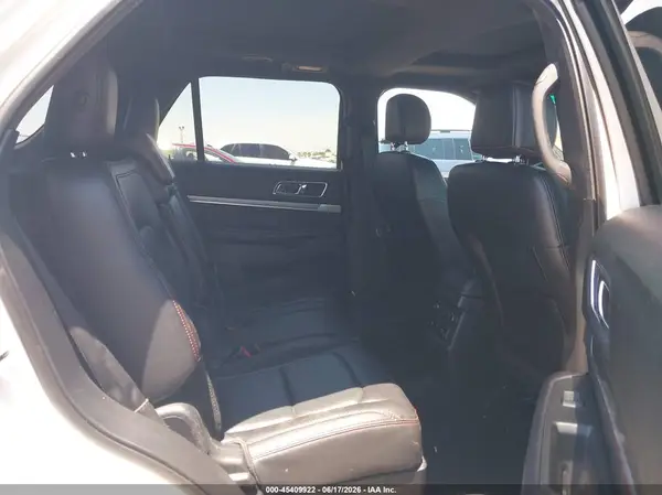 1FM5K8GT2HGB64444 2017 FORD EXPLORER - Image 8