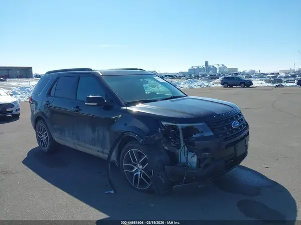 1FM5K8GT2HGB75444 2017 FORD EXPLORER - Image 1