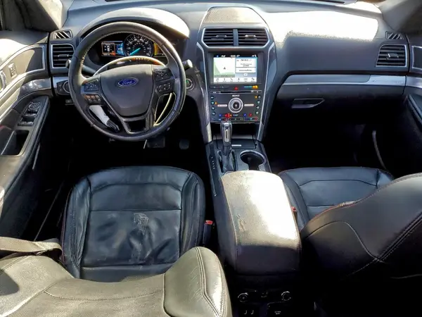 1FM5K8GT2HGC16736 2017 FORD EXPLORER - Image 8