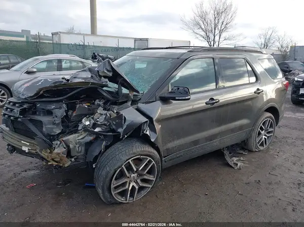 1FM5K8GT2HGC44312 2017 FORD EXPLORER - Image 2
